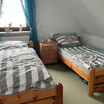 Ankerplatz In Ruhiger Wohngegend * 티멘도르프스트랜드